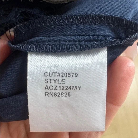 Tadashi Shoji Illusion Lace ¾ Sleeve A-Line Dress – Size 6 - Picture 8 of 8